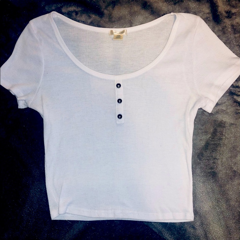 Basic cropped white top